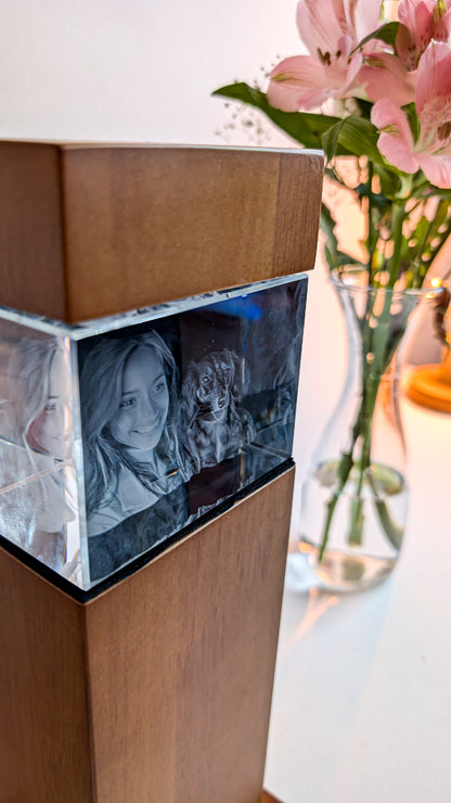 3D Glasfoto mit LED-Leuchtstele Holz